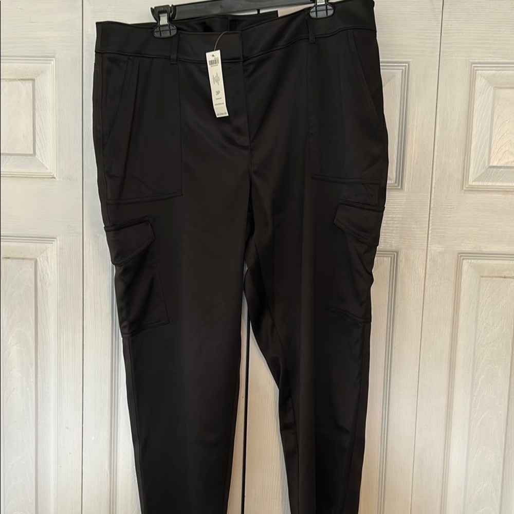 Chico's Black Women's Cargo Trousers